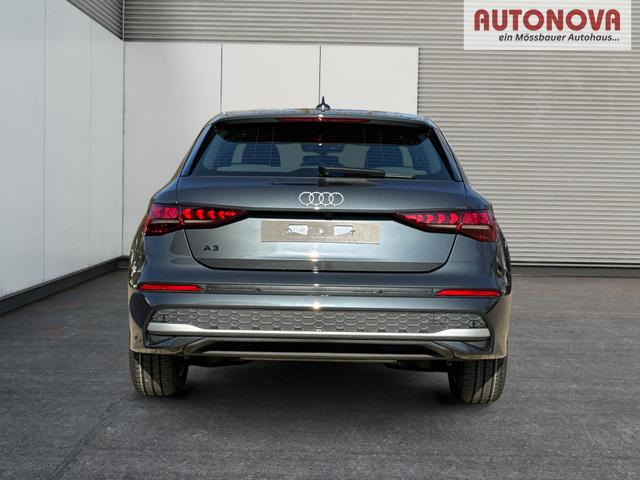 Audi / A3 Sportback / Grau / / / ACC+KAMERA+SHZ+LED+16LM+APP