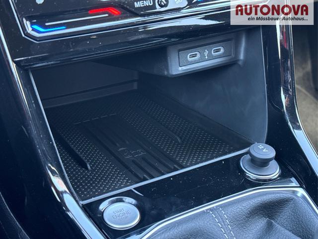 Volkswagen / T-Cross / / / / NAVI+SHZ+MATRIX+ACC+KAMERA+18'' ALU, Beispielbilder, ggf. teilweise mit Sonderausstattung