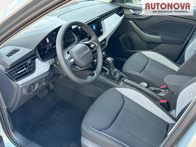 Skoda / Kamiq / Silber / / / SHZ+KAMERA+SMARTLINK+PDC+LED+16 ALU