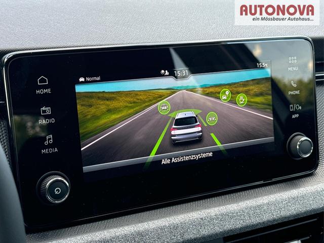 Skoda / Kamiq / Silber / / / SHZ+KAMERA+SMARTLINK+PDC+LED+16 ALU