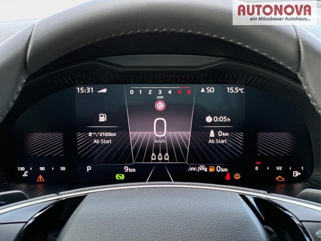 Skoda / Kamiq / Silber / / / SHZ+KAMERA+SMARTLINK+PDC+LED+16 ALU