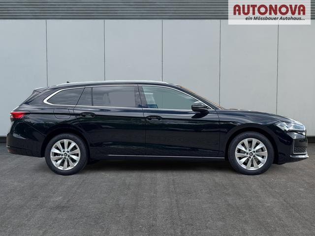 Skoda / Superb Combi / / / / DSG+NAVI+AHK+EL.HECKKL.+KESSY+SHZ, Beispielbilder, ggf. teilweise mit Sonderausstattung