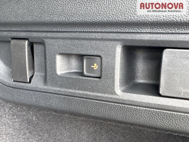 Skoda / Superb Combi / / / / DSG+NAVI+AHK+EL.HECKKL.+KESSY+SHZ, Beispielbilder, ggf. teilweise mit Sonderausstattung