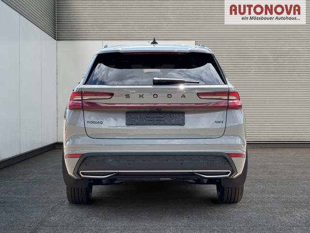 Skoda / Kodiaq / Grau / / / 4x4+AHK+PANO+KAMERA+EL. HECKKL.+NAVI+20 LM