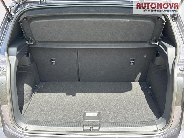 Volkswagen / T-Cross / / / / AHK+NAVI+MATRIX+SHZ+ACC+KAMERA+18'' ALU, Beispielbilder, ggf. teilweise mit Sonderausstattung