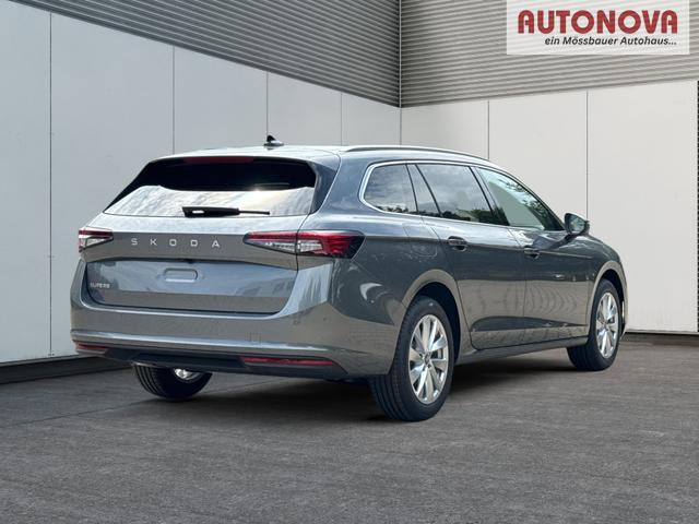 Skoda / Superb Combi / / / / DSG+ NAVI+AHK+EL. HECKKL.+KESSY+SHZ V+H, Beispielbilder, ggf. teilweise mit Sonderausstattung