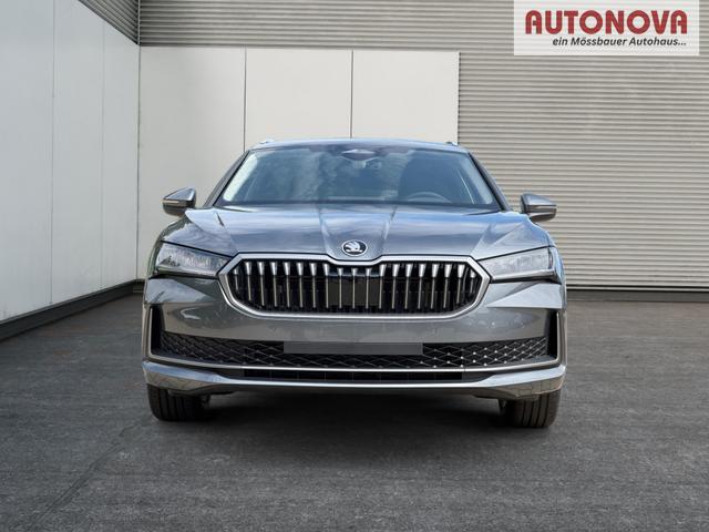 Skoda / Superb Combi / / / / DSG+ NAVI+AHK+EL. HECKKL.+KESSY+SHZ V+H, Beispielbilder, ggf. teilweise mit Sonderausstattung