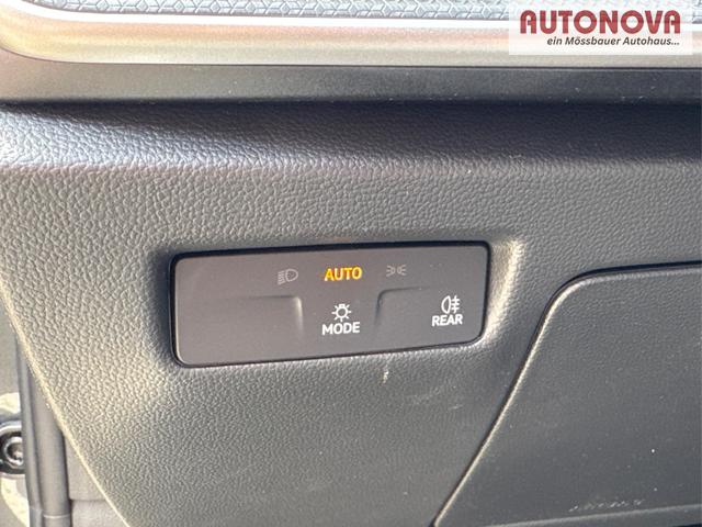 Skoda / Superb Combi / / / / DSG+ NAVI+AHK+EL. HECKKL.+KESSY+SHZ V+H, Beispielbilder, ggf. teilweise mit Sonderausstattung