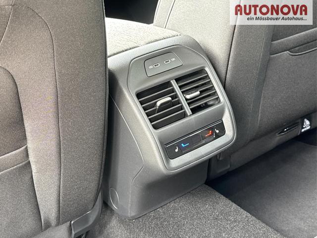 Skoda / Superb Combi / / / / DSG+ NAVI+AHK+EL. HECKKL.+KESSY+SHZ V+H, Beispielbilder, ggf. teilweise mit Sonderausstattung