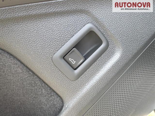 Skoda / Superb Combi / / / / DSG+ NAVI+AHK+EL. HECKKL.+KESSY+SHZ V+H, Beispielbilder, ggf. teilweise mit Sonderausstattung