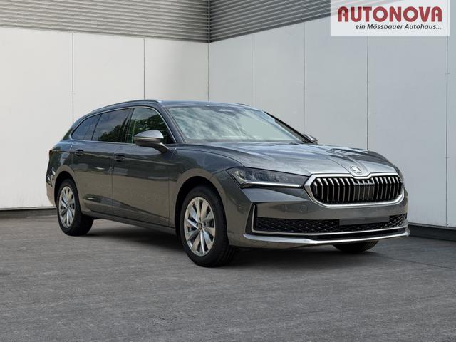 Skoda / Superb Combi / / / / DSG+ NAVI+AHK+EL. HECKKL.+KESSY+SHZ V+H, Beispielbilder, ggf. teilweise mit Sonderausstattung