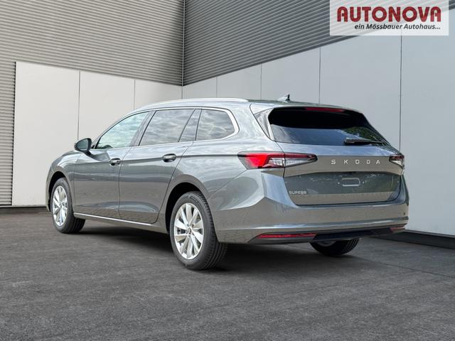 Skoda / Superb Combi / / / / DSG+ NAVI+AHK+EL. HECKKL.+KESSY+SHZ V+H, Beispielbilder, ggf. teilweise mit Sonderausstattung