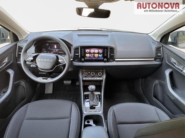 Skoda / Karoq / Silber / / / AHK+el.HECKKLAPPE+KAMERA+PDC+ACC, Beispielbilder, ggf. teilweise mit Sonderausstattung