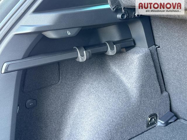 Skoda / Karoq / / / / AHK+el.HECKKLAPPE+KAMERA+PDC+ACC, Beispielbilder, ggf. teilweise mit Sonderausstattung