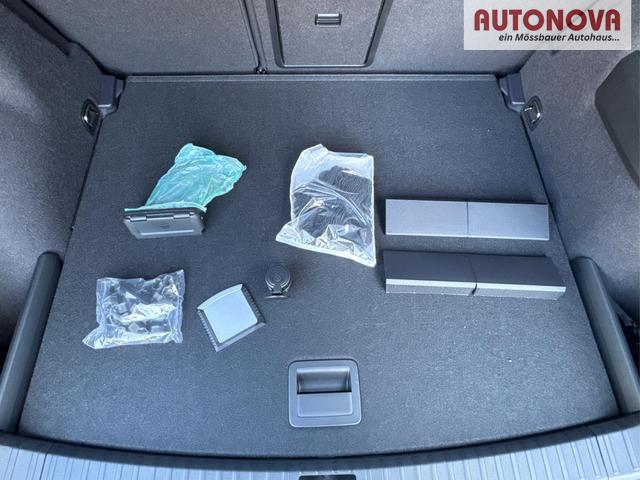 Skoda / Karoq / / / / AHK+el.HECKKLAPPE+KAMERA+PDC+ACC, Beispielbilder, ggf. teilweise mit Sonderausstattung
