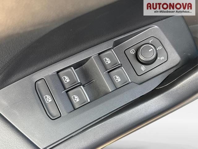 Volkswagen / T-Cross / Grau / / / MATRIX+SHZ+KAMERA+ACC+18'' ALU+KESSY+APP, Beispielbilder, ggf. teilweise mit Sonderausstattung