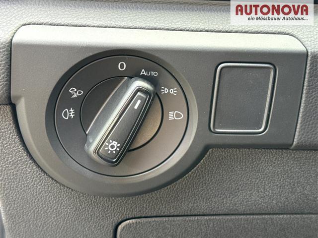 Volkswagen / T-Cross / Silber / / / MATRIX+SHZ+KAMERA+ACC+18'' ALU+KESSY+APP, Beispielbilder, ggf. teilweise mit Sonderausstattung