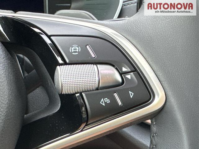 Skoda / Octavia Combi / Silber / / / ACC+AHK+eHK+KAM+PDC+LED+17 ALU+SHZ, Beispielbilder, ggf. teilweise mit Sonderausstattung