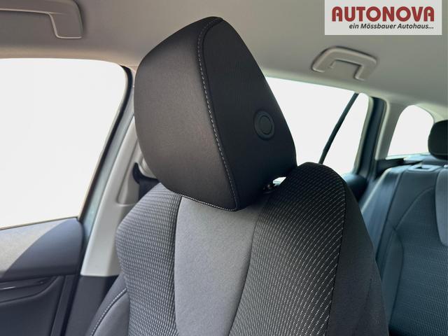Skoda / Octavia Combi / Silber / / / ACC+AHK+eHK+KAM+PDC+LED+17 ALU+SHZ, Beispielbilder, ggf. teilweise mit Sonderausstattung