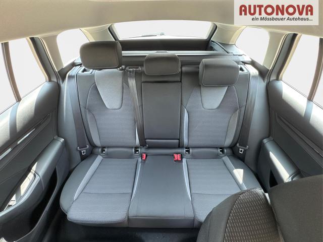 Skoda / Octavia Combi / Silber / / / ACC+AHK+eHK+KAM+PDC+LED+17 ALU+SHZ, Beispielbilder, ggf. teilweise mit Sonderausstattung