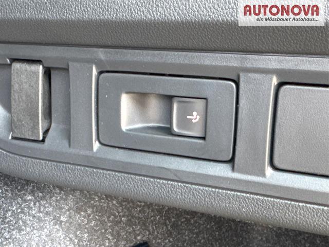 Skoda / Octavia Combi / Silber / / / ACC+AHK+eHK+KAM+PDC+LED+17 ALU+SHZ, Beispielbilder, ggf. teilweise mit Sonderausstattung