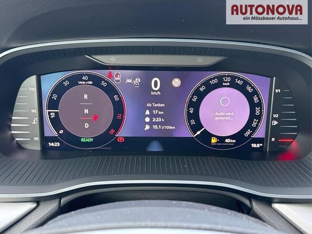Skoda / Octavia Combi / Silber / / / ACC+AHK+eHK+KAM+PDC+LED+17ALU+SHZ