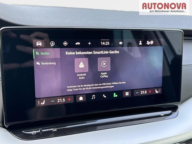 Skoda / Octavia Combi / Silber / / / ACC+AHK+eHK+KAM+PDC+LED+17ALU+SHZ