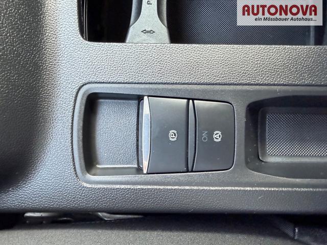 Ford Focus Turnier 1.0 EcoBoost 155 48V Titanium AHK Totwinkel 