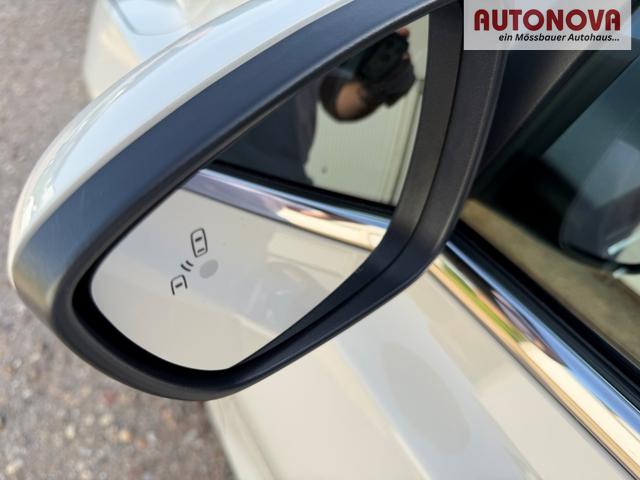 Ford Focus Turnier 1.0 EcoBoost 155 48V Titanium AHK Totwinkel 