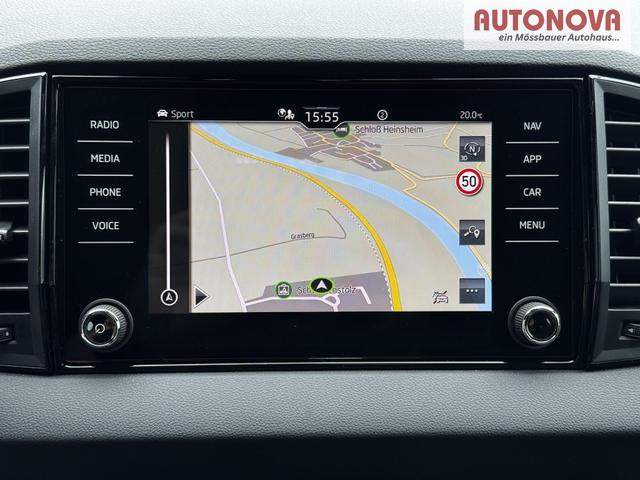Neue Skoda Karoq Sportline top Austastung 