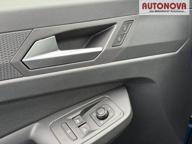 Neue Ford Grand Tourneo Titanium L2 7 Sitzer kaufen