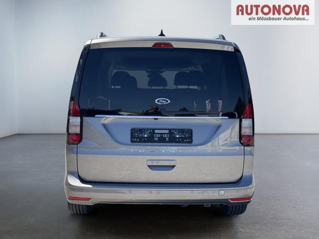 Ford Grand Tourneo Titanium