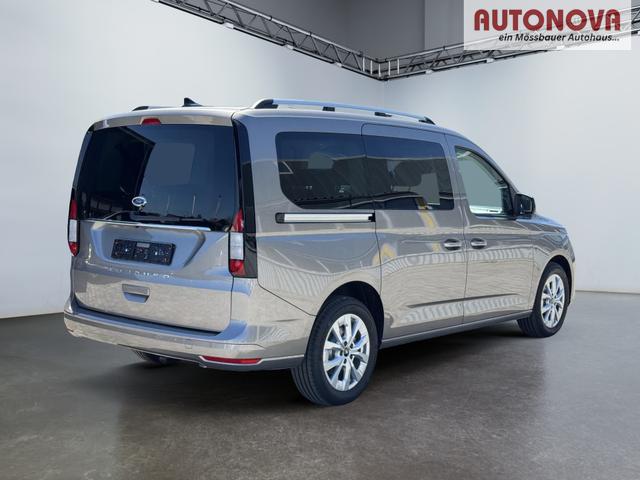 Ford Grand Tourneo Titanium