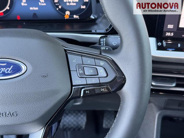 Ford Grand Tourneo Titanium