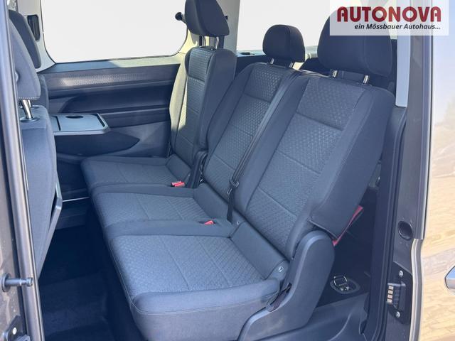 Ford Grand Tourneo Titanium