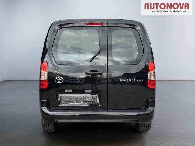 EU Neuwagen Toyota Proace City Verso L2 7 Sitzer 