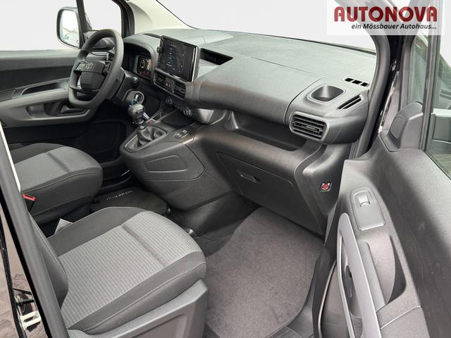 EU Neuwagen Toyota Proace City Verso L2 7 Sitzer 