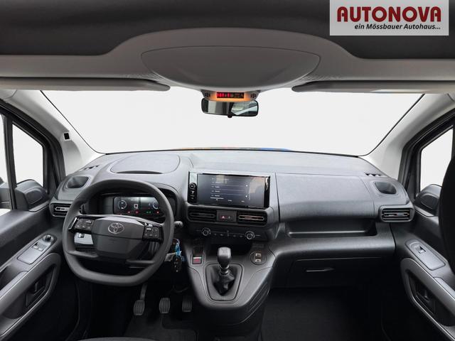 EU Neuwagen Toyota Proace City Verso L2 7 Sitzer 