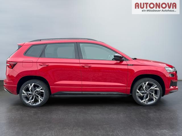 Skoda Karoq Sportline 1,5 TSI DSG 2ZKlimaautomatik Canton Anh&auml;ngerkupplung Totewinkel Assistent 2 x Einparkhilfe Kamera 19 Zoll Felgen adaptiver Tempomat 5J Garantie 