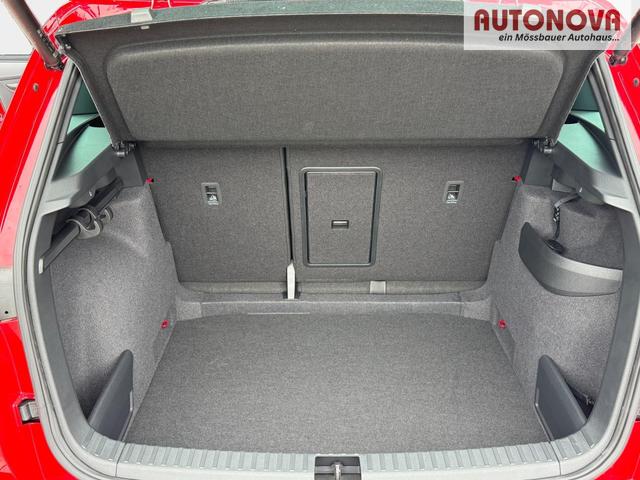 Skoda Karoq Sportline 1,5 TSI DSG 2ZKlimaautomatik Canton Anh&auml;ngerkupplung Totewinkel Assistent 2 x Einparkhilfe Kamera 19 Zoll Felgen adaptiver Tempomat 5J Garantie 