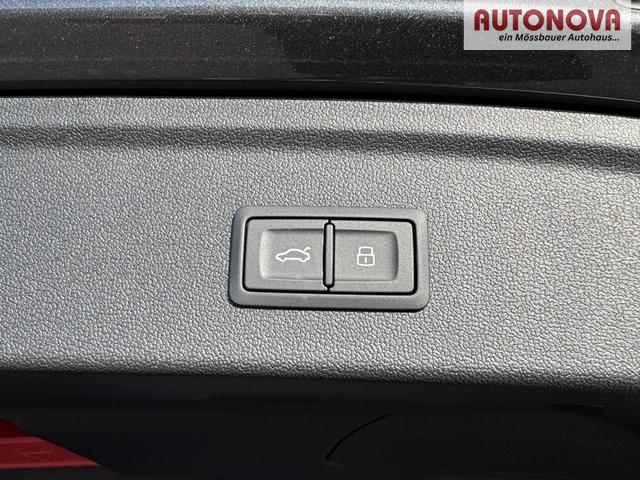 Audi A3 TFSI 150 S tronic line AHK Matrix ACC elHk SpSi 3JG 