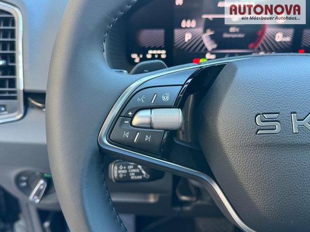 Skoda Karoq Extra Plus 1,5 TSI DSG 2Zoklima 2xEinparkhilfe AHK Kamera Sitzheizung beheiztes Lenkrad 
