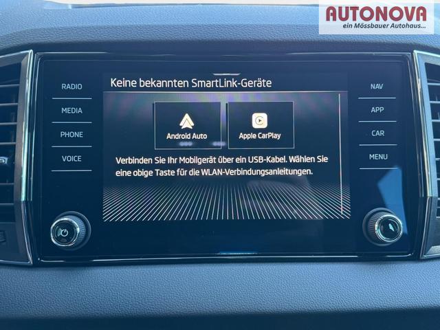 Skoda Karoq Extra Plus 1,5 TSI DSG 2Zoklima 2xEinparkhilfe AHK Kamera Sitzheizung beheiztes Lenkrad 