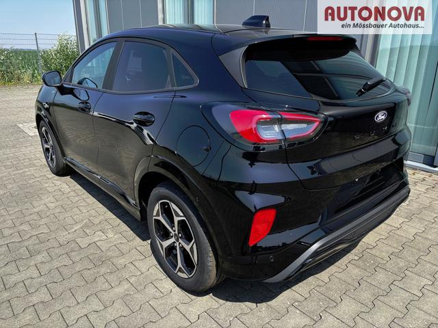 Ford Puma ST-Line 1.0 125PS AUTOMATIK, SCHWARZ-METALLIC, 5 Jahre Garantie, Winterpaket: Sitzheizung, Beheizte Frontscheibe, 17" Alufelgen, Klimaautomatik, NAVIGATION 12", Parksensoren hinten, R&uuml;ckfahrkamera, Voll-LED-Scheinwerfer, Tempomat 