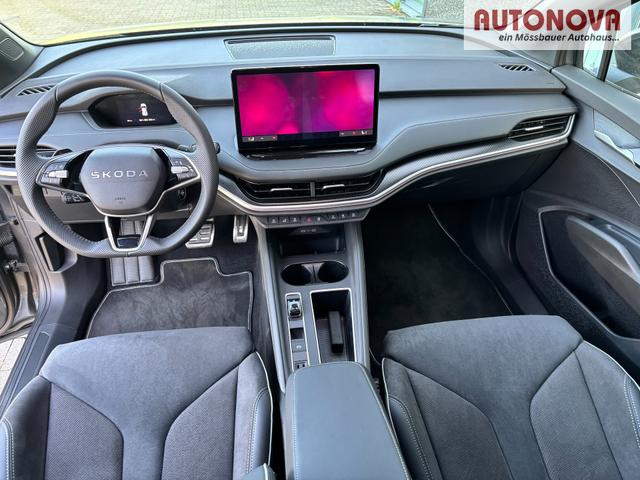 Skoda Elroq Sportline 60 204PS, GRAPHITE-GRAU METALLIC, ELEKTR. HECKKLAPPE, MATRIX-LED, BEH. FRONTSCHEIBE, SITZHEIZUNG V/H, 3Z-CLIMATRONIC, KESSY+ALARM, 20" ALU, SEITENAIRBAGS HINTEN, PARKSENSOREN R&Uuml;CKFAHRKAMERA, NAVIGATION, SUNSET, TRAVEL ASSIST 