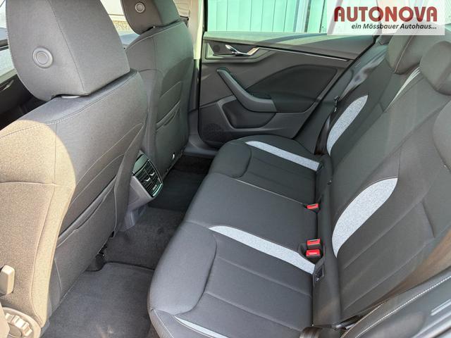 Skoda Kamiq Selection 1.0 TSI 115PS DSG/AUTOMATIK, 5J GARANTIE, Grau-METALLIC, ELE. HECKKLAPPE, ANH&Auml;NGERKUPPLUNG, BEH. FRONTSCHEIBE, Sitzheizung, Lenkradheizung, Ladeboden, ACC, SIDE Assist, Virtual Cockpit 10", Parksensoren v/h, Kamera, KESSY, Privacy, 16" Alu, Climatronic 