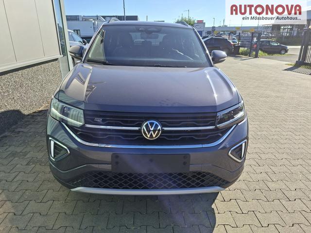 Volkswagen T-Cross R-Line Limited 1.0 TSI 115PS DSG, Rauch-Grau-Metallic, 5 JAHRE GARANTIE, ANH&Auml;NGERKUPPLUNG, CLIMATRONIC, SITZHEIZUNG, 18" Alu, MATRIX-LED, Adaptiver Tempomat ACC, Parksensoren, R&uuml;ckfahrkamera, Keyless, Abgedunkelte Scheiben, Radio "Ready2Discover" + App-Connect 
