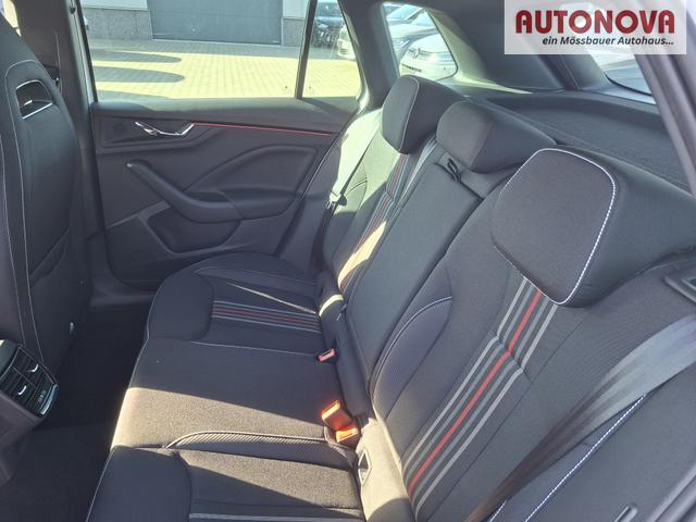 Skoda Kamiq Monte Carlo 1.5 TSI 150PS DSG, 5J GARANTIE, 18"ALU, METALLIC, ELE. HECKKLAPPE, ANH&Auml;NGERKUPPLUNG, BEH. FRONTSCHEIBE, MATRIX-LED, PANORAMADACH, Sitzheizung, Lenkradhzg, Ladeboden, ACC, SIDE Assist, Virtual Cockpit 10", Parksensoren, Kamera, KESSY, Privacy, Climatronic 