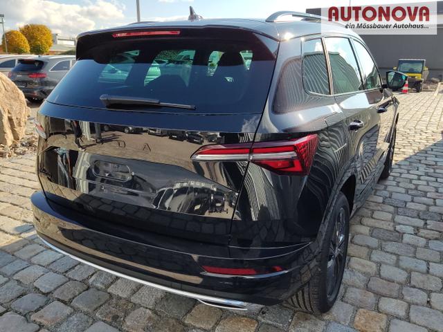 Skoda / Karoq / Schwarz / / / , Beispielbilder, ggf. teilweise mit Sonderausstattung