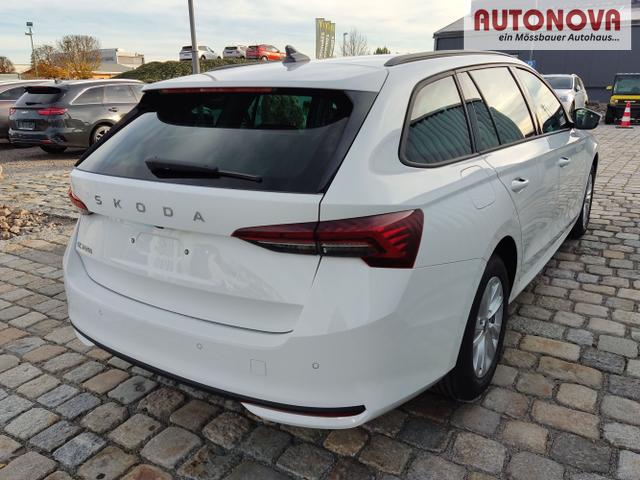 Skoda / Octavia Combi / Wei&szlig; / / / , Beispielbilder, ggf. teilweise mit Sonderausstattung